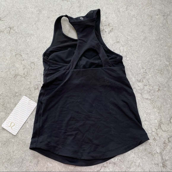 Lululemon Final Lap Tank - Picture 4 of 8